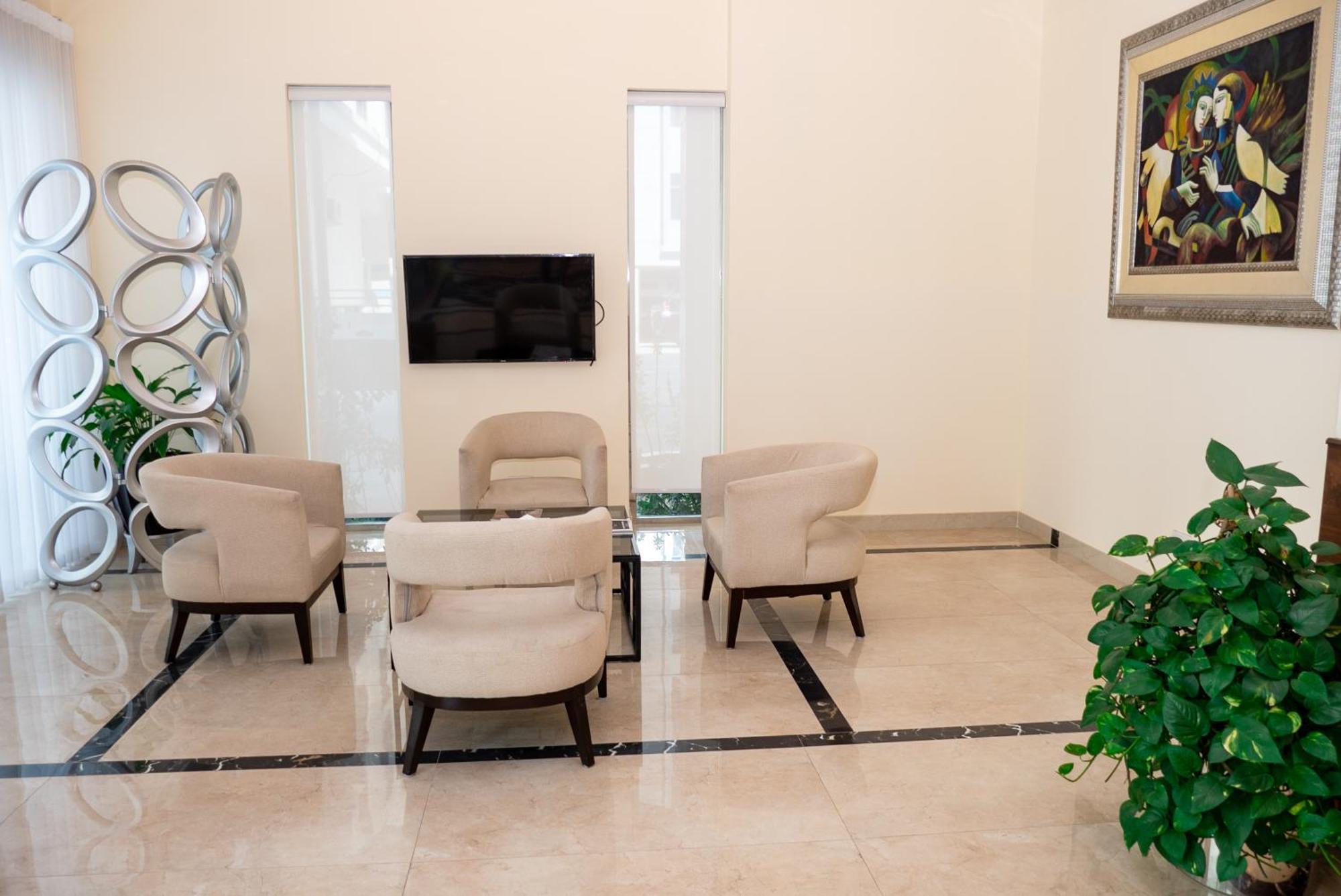 Excelsior Luxury Apartments Manama Eksteriør bilde