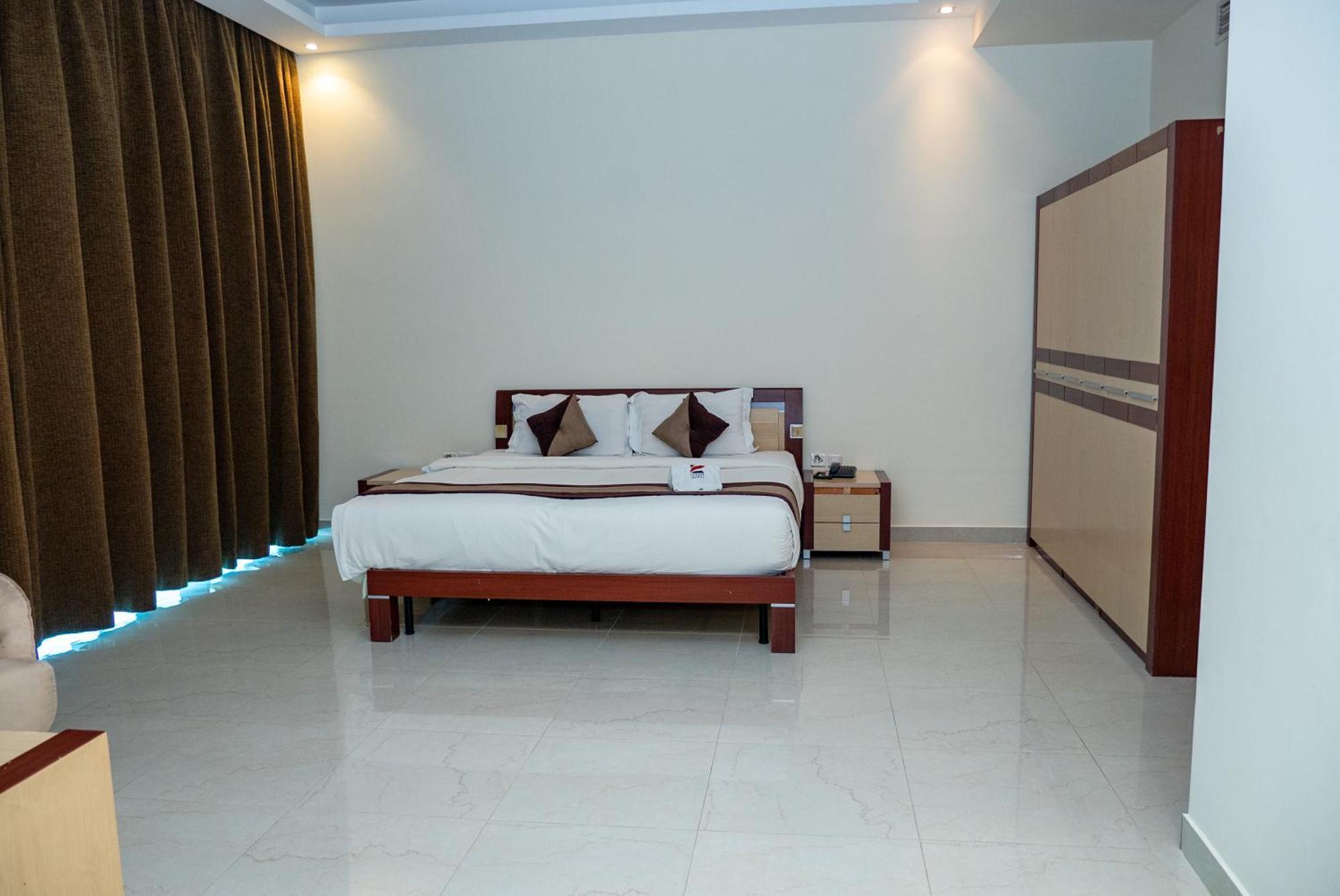 Excelsior Luxury Apartments Manama Eksteriør bilde