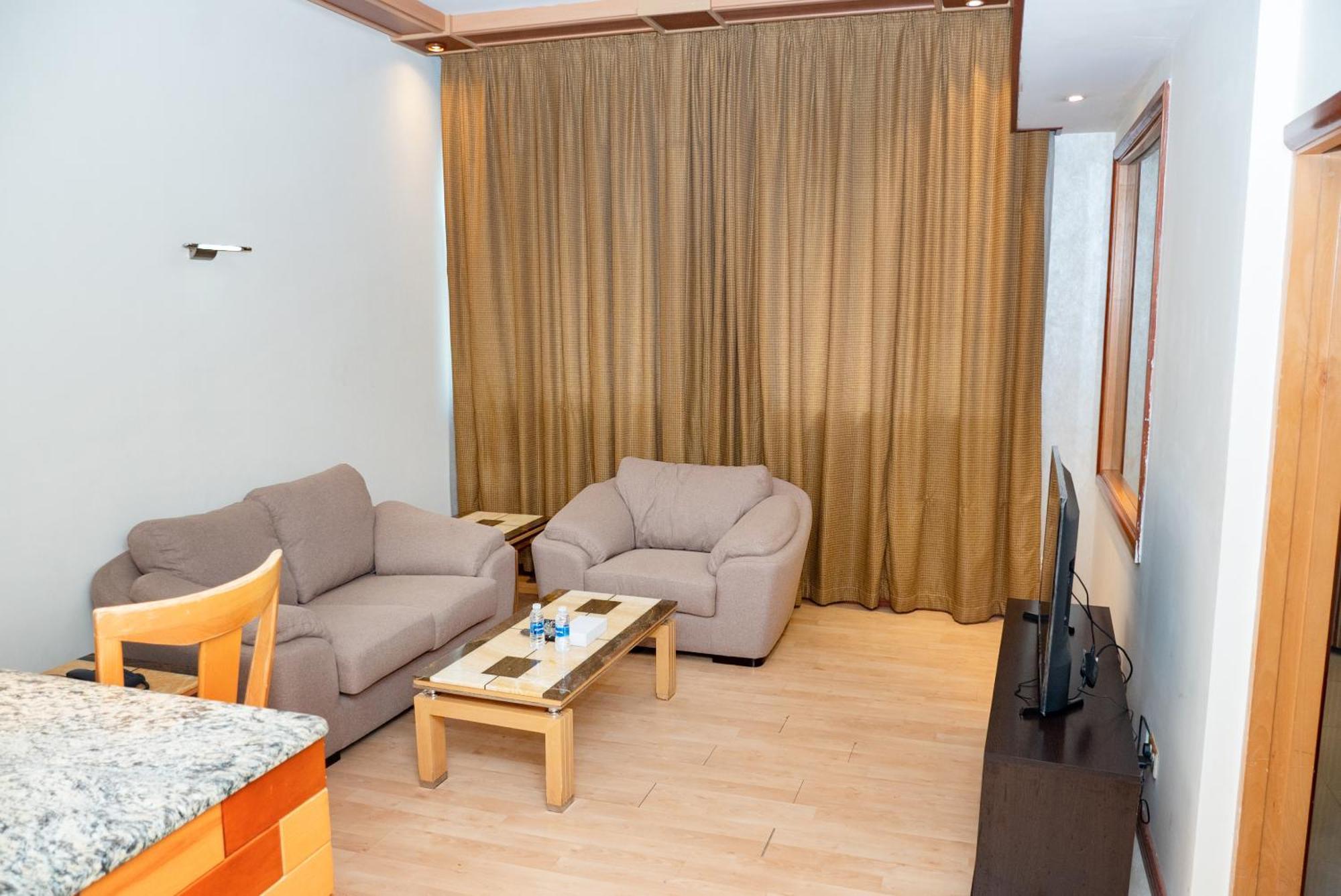 Excelsior Luxury Apartments Manama Eksteriør bilde