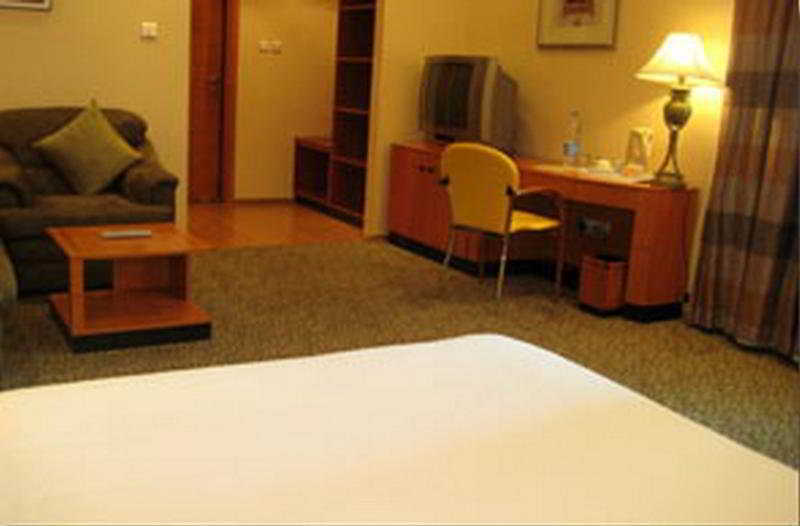 Excelsior Luxury Apartments Manama Eksteriør bilde